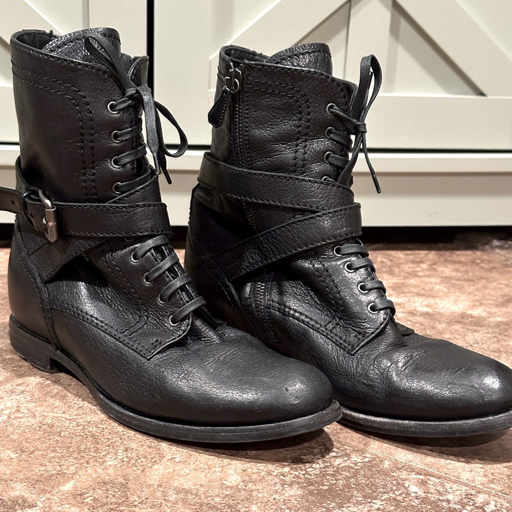 Authentic Prada Calzaturra Donna Cervo Shine Black Boots Size 40 (US 9) Grunge